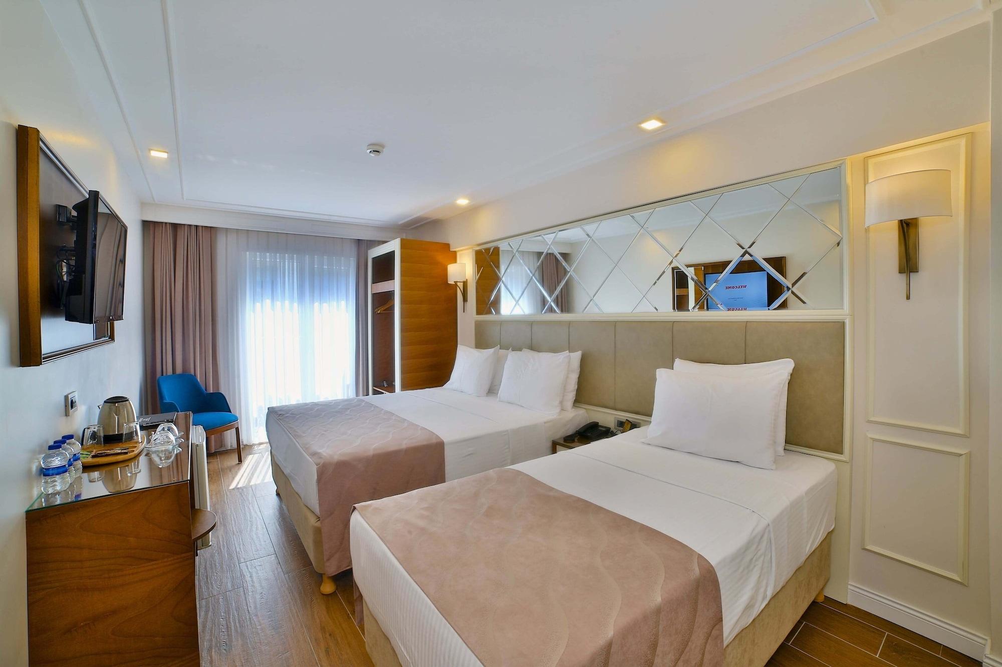 Marinem Hotel Istanbul Exterior foto